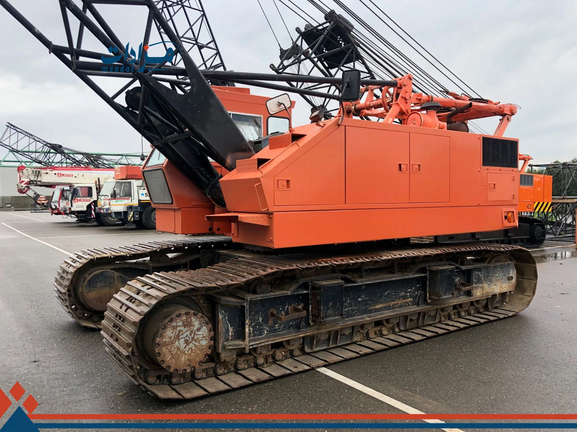 Hitachi KH180-3 Lattice Boom Crawler Crane